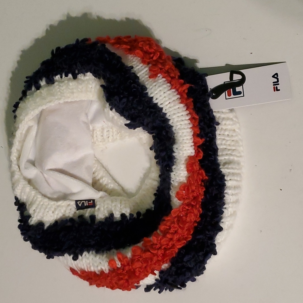 New Fila red, white, blue knitted, fleece lined, neck warmer